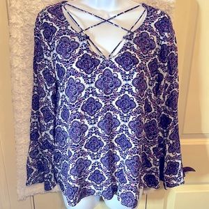 Entro Boutique boho top size small
